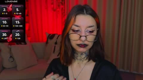 Marcelline online show from April 7, 4:47 am