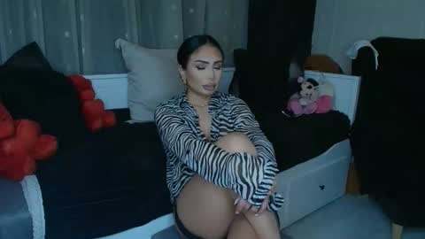mistress_meryem online show from July 16, 10:11 pm