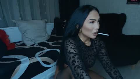 mistress_meryem online show from June 22, 10:06 pm
