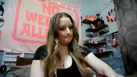 MistressLuxXie online show from November 12, 5:37 pm