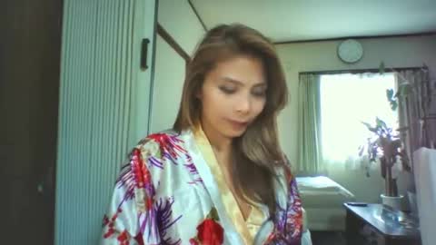 mistressneonata online show from April 16, 4:34 am