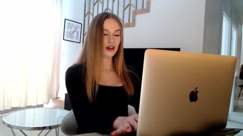 mistressuniverse online show from February 12, 11:58 am