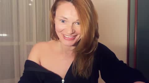 MistyBarnes NONUDE MODEL online show from April 19, 6:10 pm