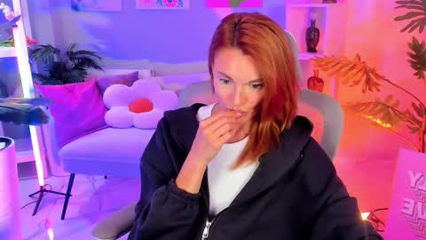 Snapshot of mistybarnes chatting on October 15, 3:13 pm MistyBarnes NONUDE MODEL online show from October 15, 3:13 pm