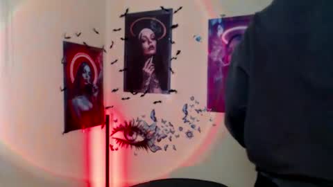 Aria online show from November 4, 7:10 am