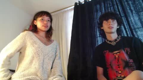 Naomi and Nekorii online show from March 30, 9:37 pm