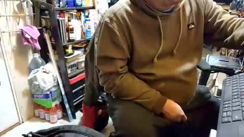 J online show from December 17, 11:50 am