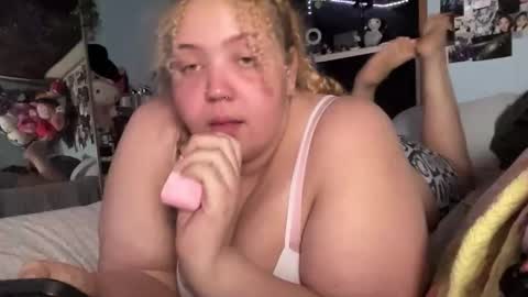 mixxedgoodness222 online show from January 11, 4:29 am