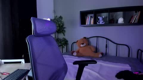 Miyuki           online show from January 8, 8:58 pm