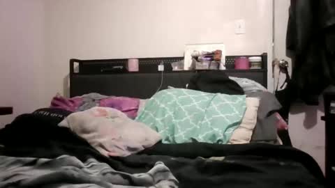 miztrezk online show from April 4, 12:17 am