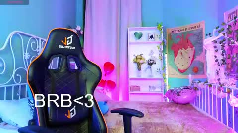 Mizuki online show from February 17, 3:15 am