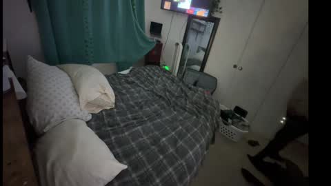 miki loves bbc online show from January 6, 11:18 am