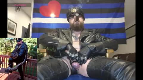 SMOKINsnakeEYEZ online show from July 31, 11:28 pm