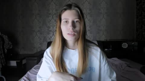 Snapshot of mmm_banana chatting on October 20, 9:14 am Lili online show from October 20, 9:14 am