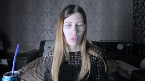 Lili online show from November 9, 11:24 am