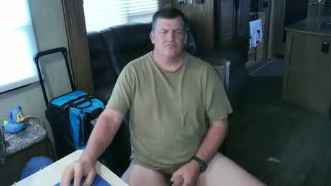 Snapshot of mmmthatsfunnn chatting on September 19, 10:02 pm mmmthatsfunnn online show from September 19, 10:02 pm
