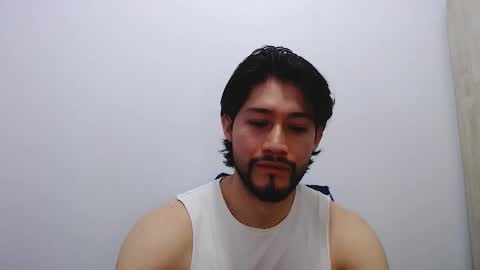 MNT O VILA online show from December 17, 6:09 am