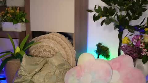 Ruxxx online show from April 18, 7:58 pm