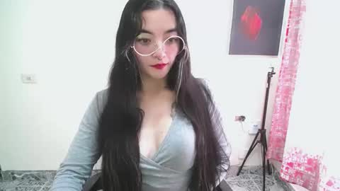 Sam online show from May 26, 6:14 pm