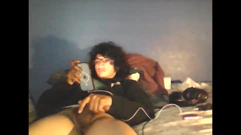 mochaandcreme online show from February 9, 12:41 pm