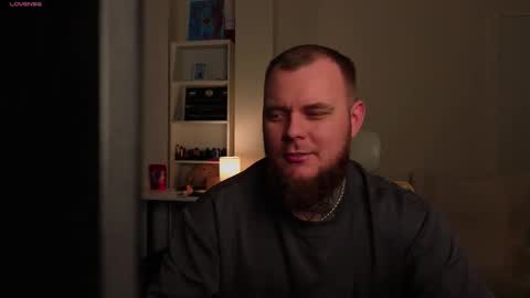 model134 online show from February 25, 12:42 pm