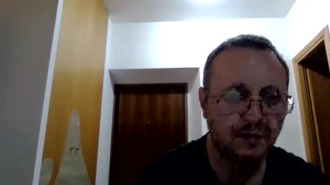 Snapshot of modesto1969 chatting on September 15, 8:10 pm modesto1969 online show from September 15, 8:10 pm