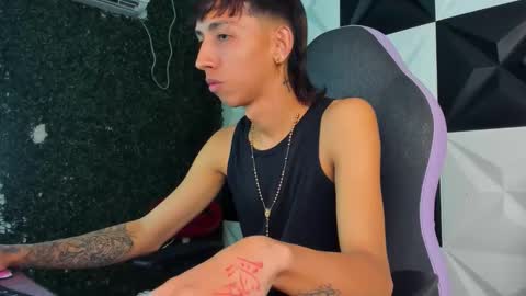 Moises online show from May 11, 2:29 am