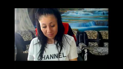 moistmady online show from June 5, 9:59 am