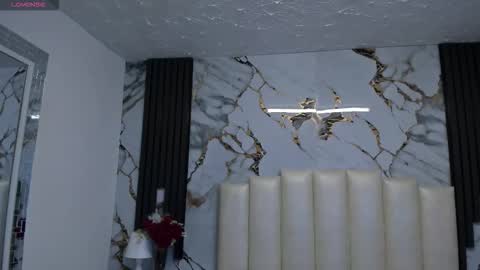 Hey Guys  Im Mollie online show from February 5, 11:58 am