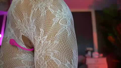 Moly online show from April 21, 5:47 am