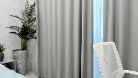 Sima online show from November 30, 2:40 am