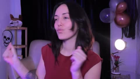   MOLLY   online show from October 27, 3:23 pm