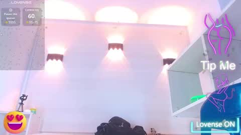 Molly Spears online show from February 4, 9:10 pm