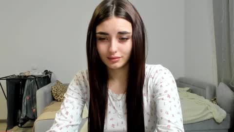 Molly online show from January 17, 7:44 pm