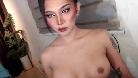 Molly online show from January 8, 9:53 pm