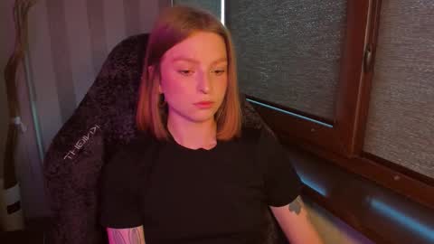 Snapshot of mollydangerous chatting on October 2, 4:44 am Taisha online show from October 2, 4:44 am