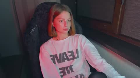 Snapshot of mollydangerous chatting on September 24, 4:58 pm Taisha online show from September 24, 4:58 pm