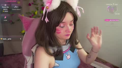 mollysb_05 online show from September 19, 10:35 pm