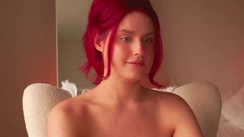 Snapshot of mollysoulful chatting on October 20, 9:36 am Hello my name is Fabulous online show from October 20, 9:36 am