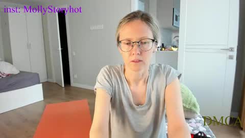 AngelMomm online show from April 30, 3:55 am