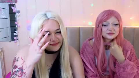 Molly online show from July 15, 7:13 am