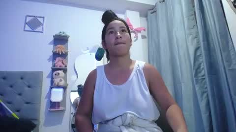 ANDREA online show from July 7, 1:51 am