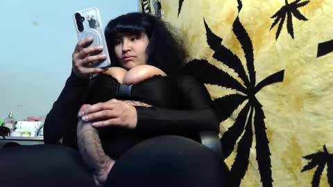 Mommy Bubbles online show from February 23, 1:46 pm