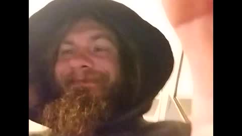 Snapshot of mommyissues2386 chatting on February 9, 4:25 am Richard Sheridan online show from February 9, 4:25 am