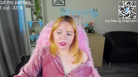 mon1ca_jones online show from October 15, 2:04 am