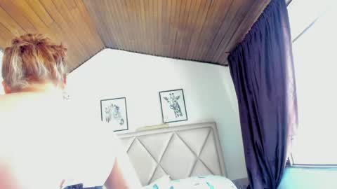 Mony online show from April 18, 7:07 pm