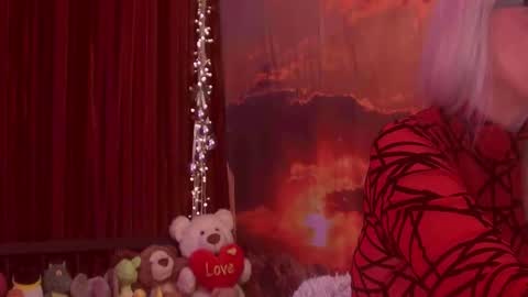 Monika    online show from February 15, 3:09 am