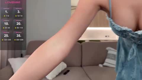 Monika online show from November 18, 9:56 am