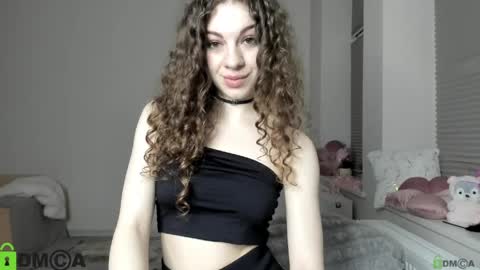 monikadoll online show from March 25, 7:09 pm