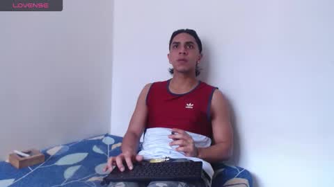 simon dice online show from April 19, 4:30 pm